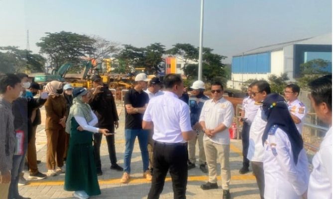 Wakil Wali Kota Respon Keras Pembangunan Poll Taksi Green dan Segera Disegel